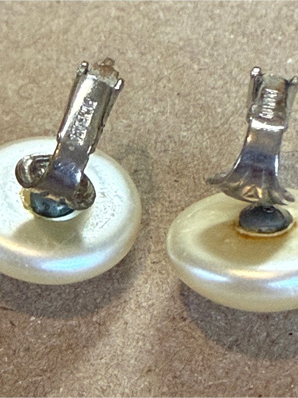 Vintage RICHELIEU Cream Pearl Faux Clip On Earrings Silver Tone Hardware - Picture 7 of 12
